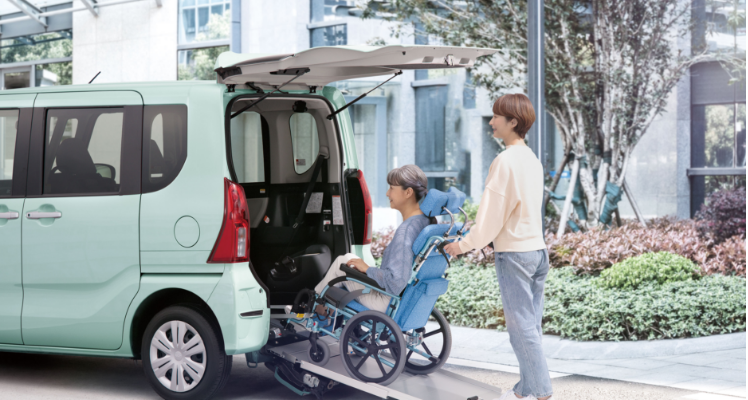 車いす移動車 イメージ1